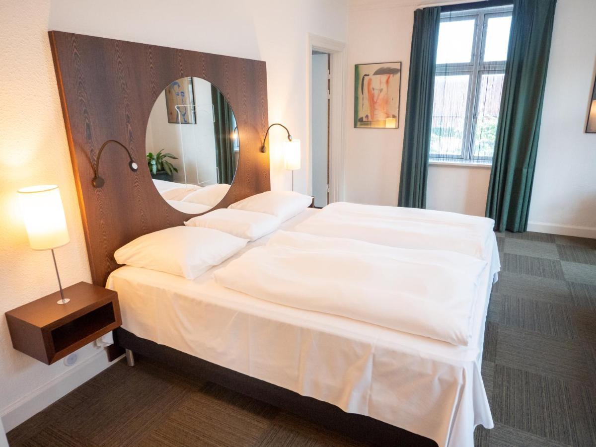 Hotel Europa Обенро Екстериор снимка