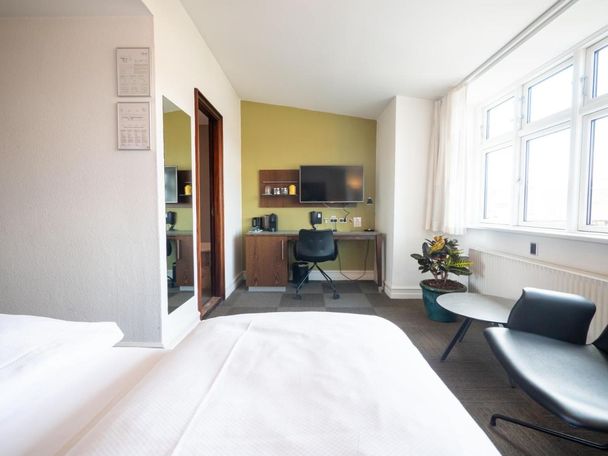 Hotel Europa Обенро Екстериор снимка