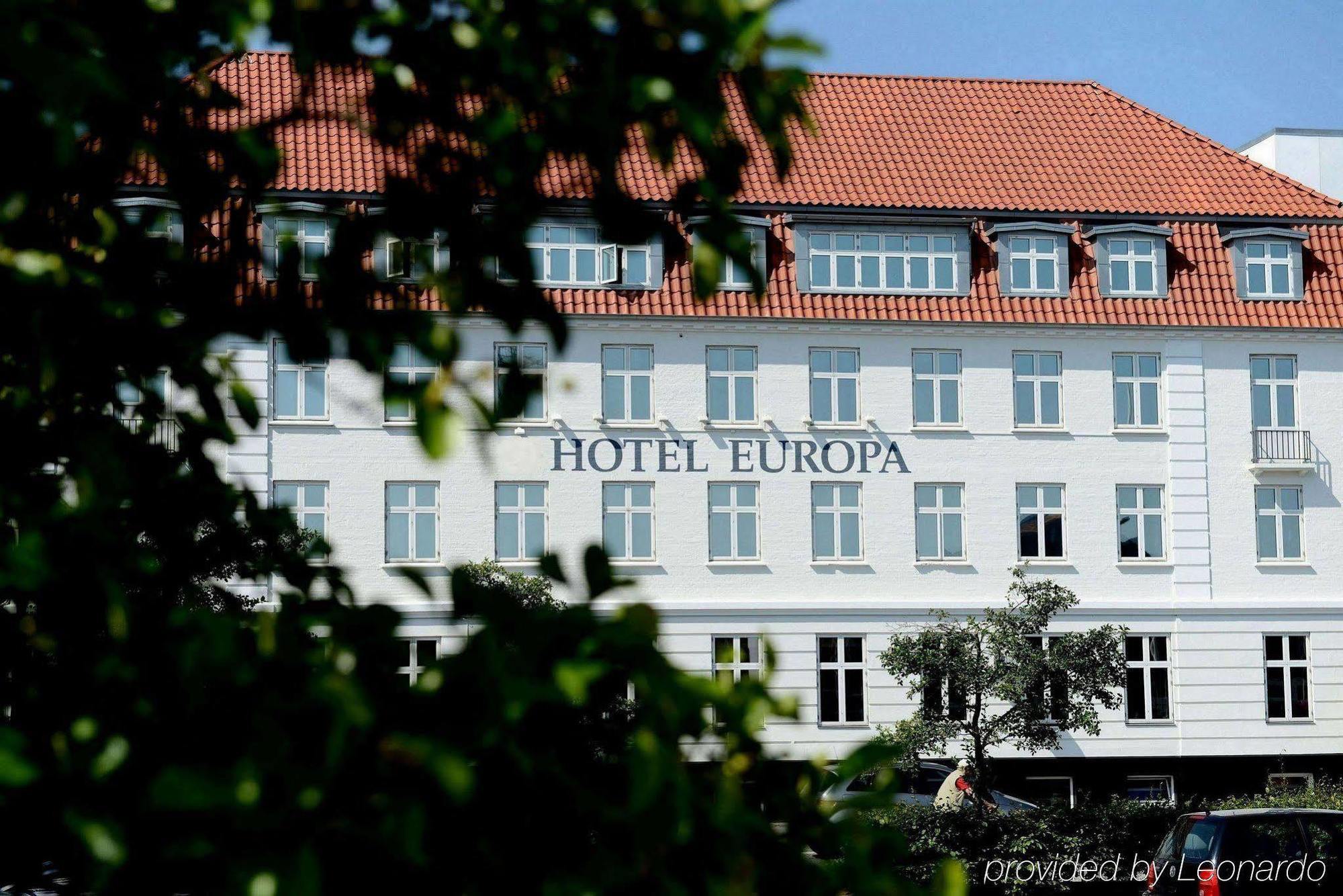 Hotel Europa Обенро Екстериор снимка